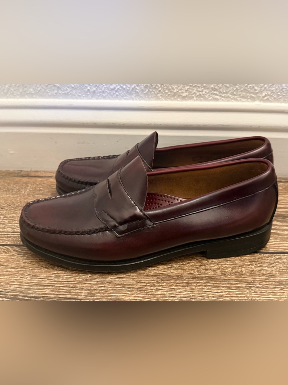 Larson Heritage Weejuns Moc Toe Penny Loafers size 9